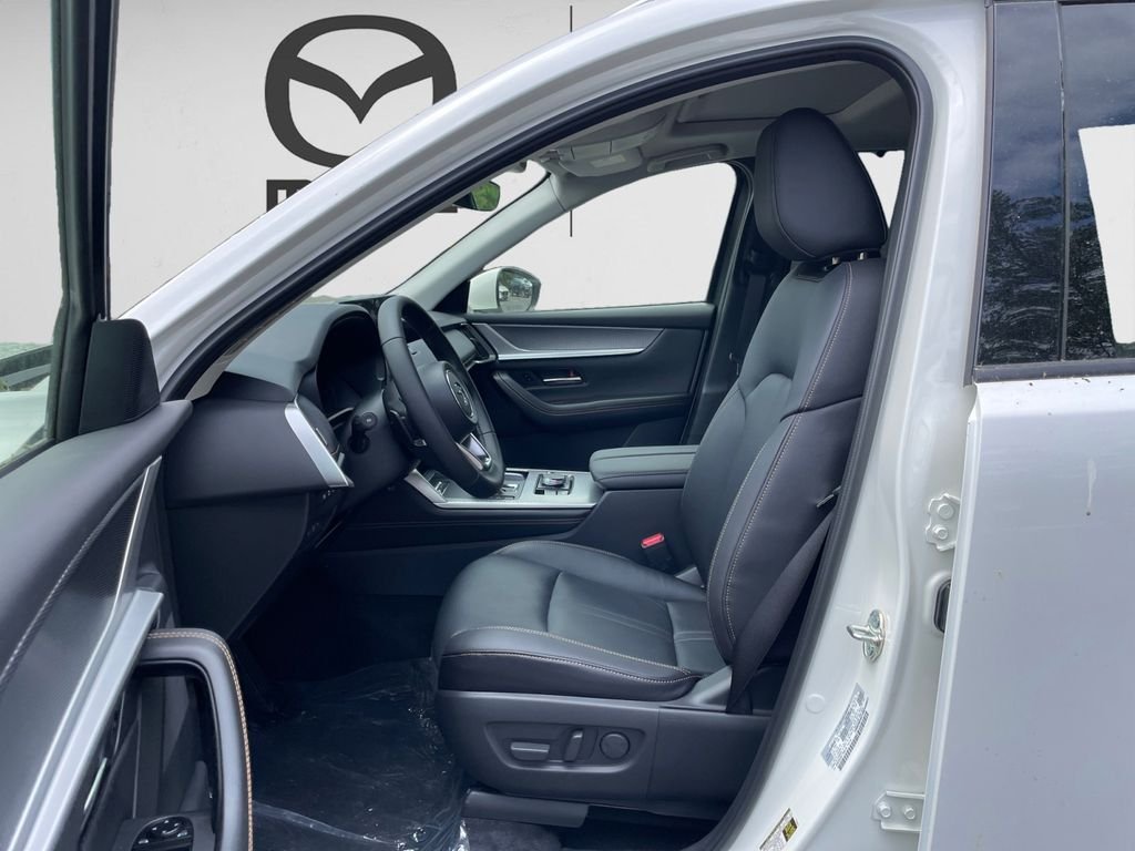 New 2026 White Mazda 3.3 Turbo Preferred image 8
