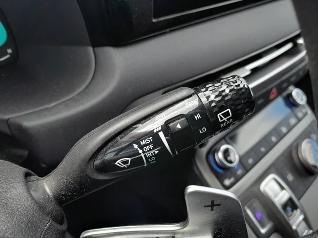 Used 2025 Gray Hyundai SE image 17
