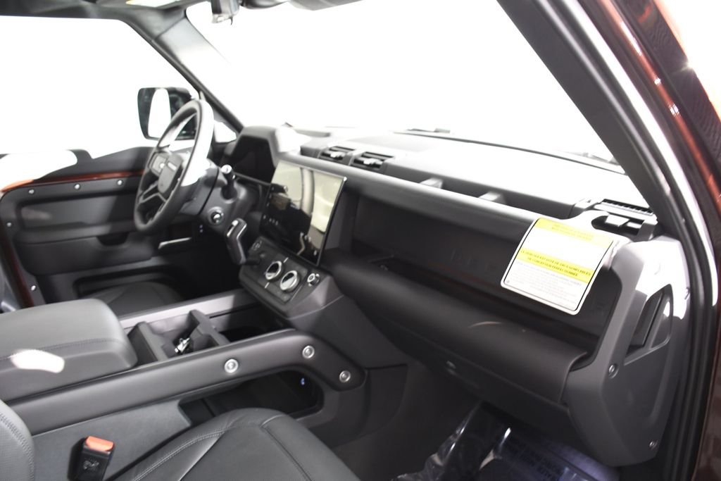 2026 Land Rover Defender X-Dynamic SE - Photo 21