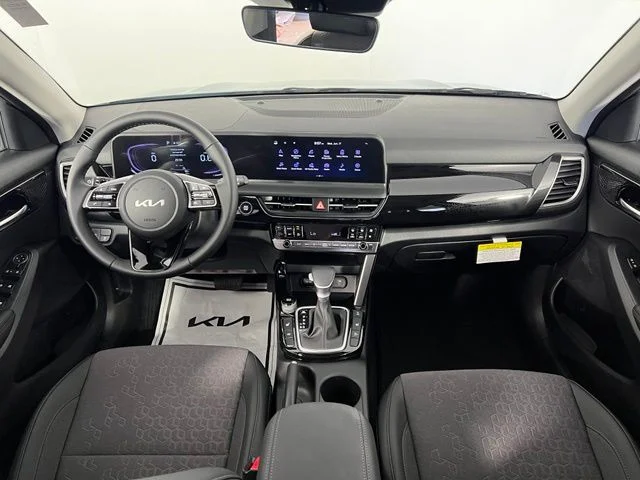 New 2026 Blue Kia S image 31