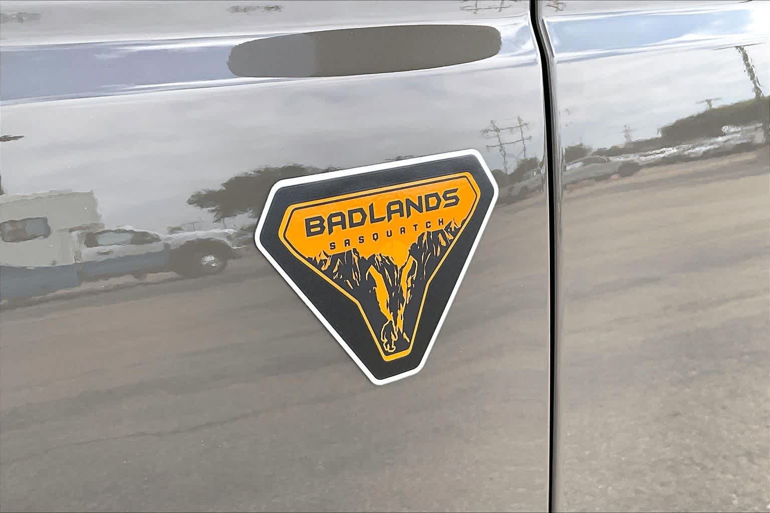 New 2026 Marsh Gray Ford Badlands® image 15