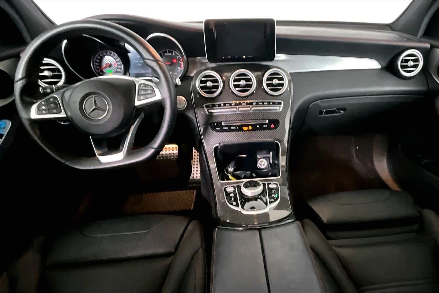 Used 2017 designo Diamond White Metallic Mercedes-Benz AMG® GLC 43 image 16