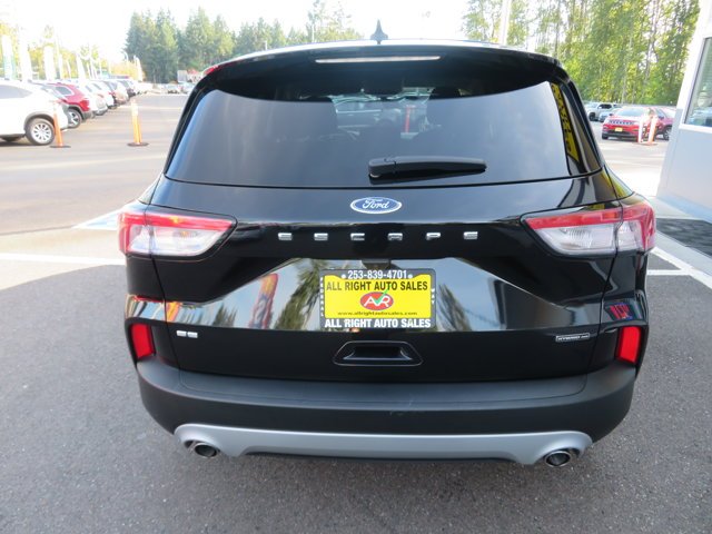 Used 2022 Agate Black Metallic Ford SE Hybrid image 4