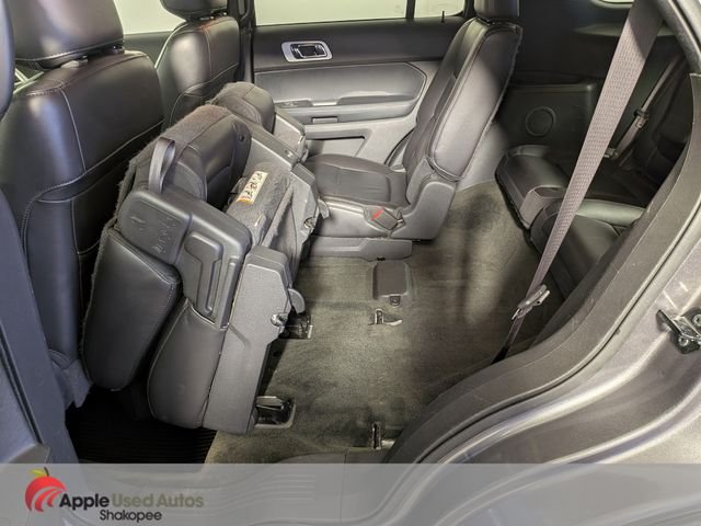 Used 2013 Gray Ford XLT image 31