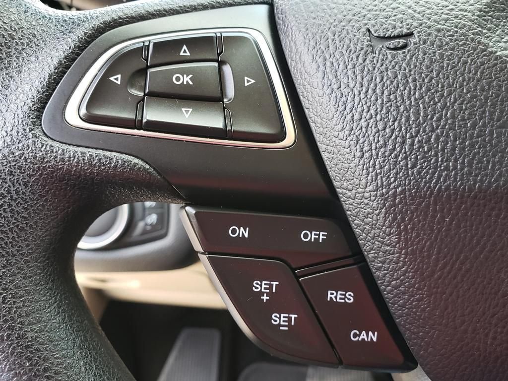 Used 2017 Lightning Blue Metallic Ford SE AWD Tech Pkg Power Seat 1.5 Ecoboost image 16