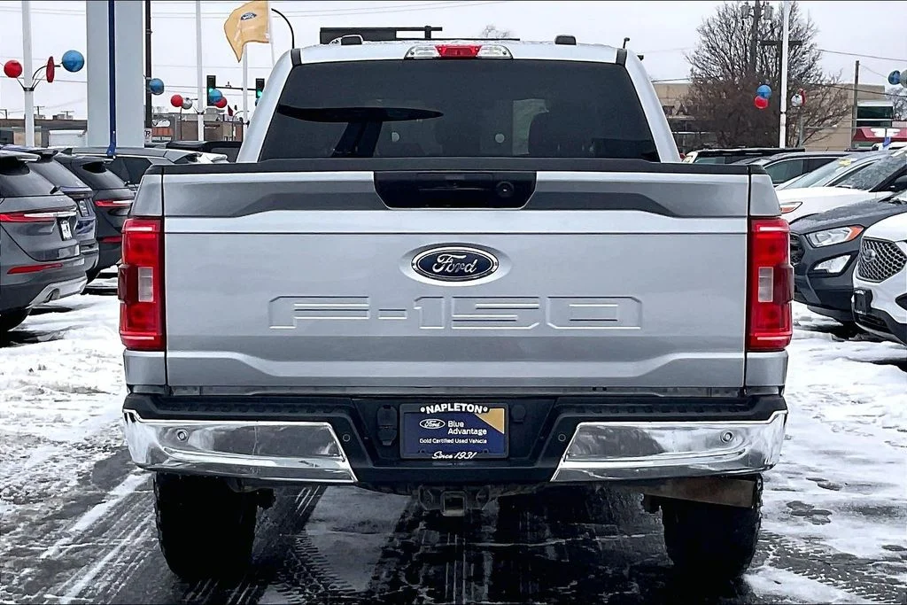 Used 2022 Silver Ford XLT image 3
