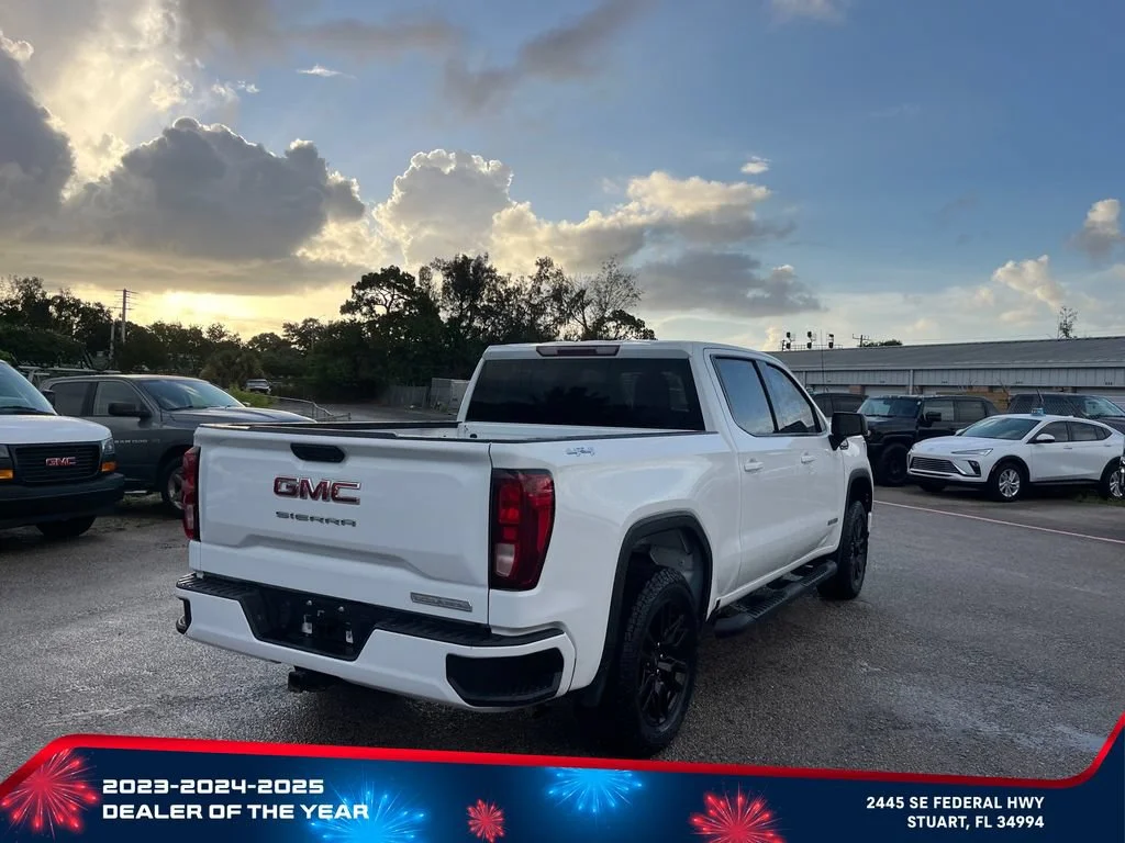 Used 2024 Summit White GMC Elevation image 5
