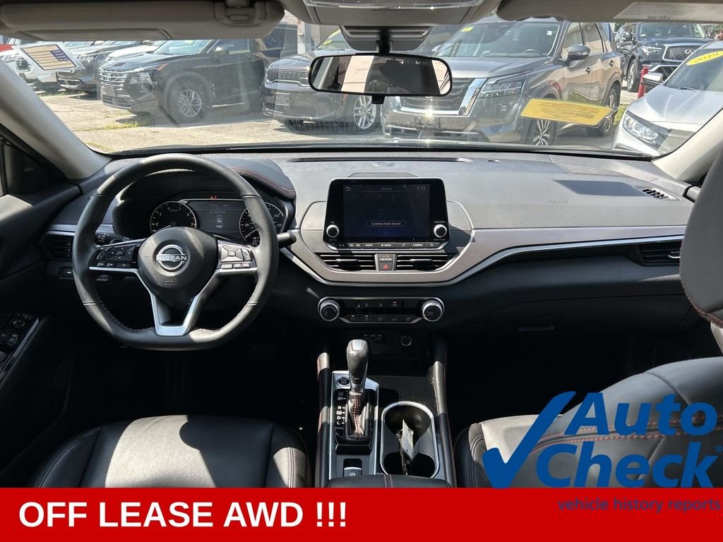 Used 2023 Black Nissan 2.5 SR image 20