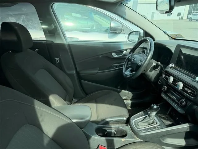 Used 2022 White Hyundai SEL image 26