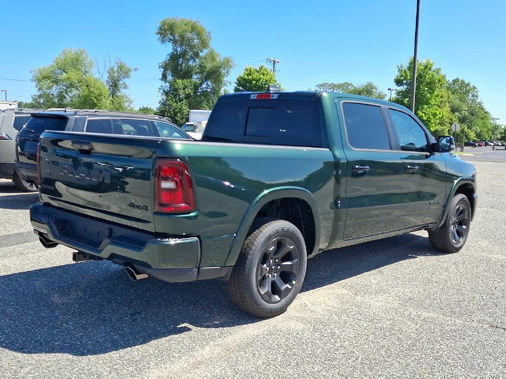 New 2027 Serrano-Green Metallic Exterior Paint RAM Big Horn image 8
