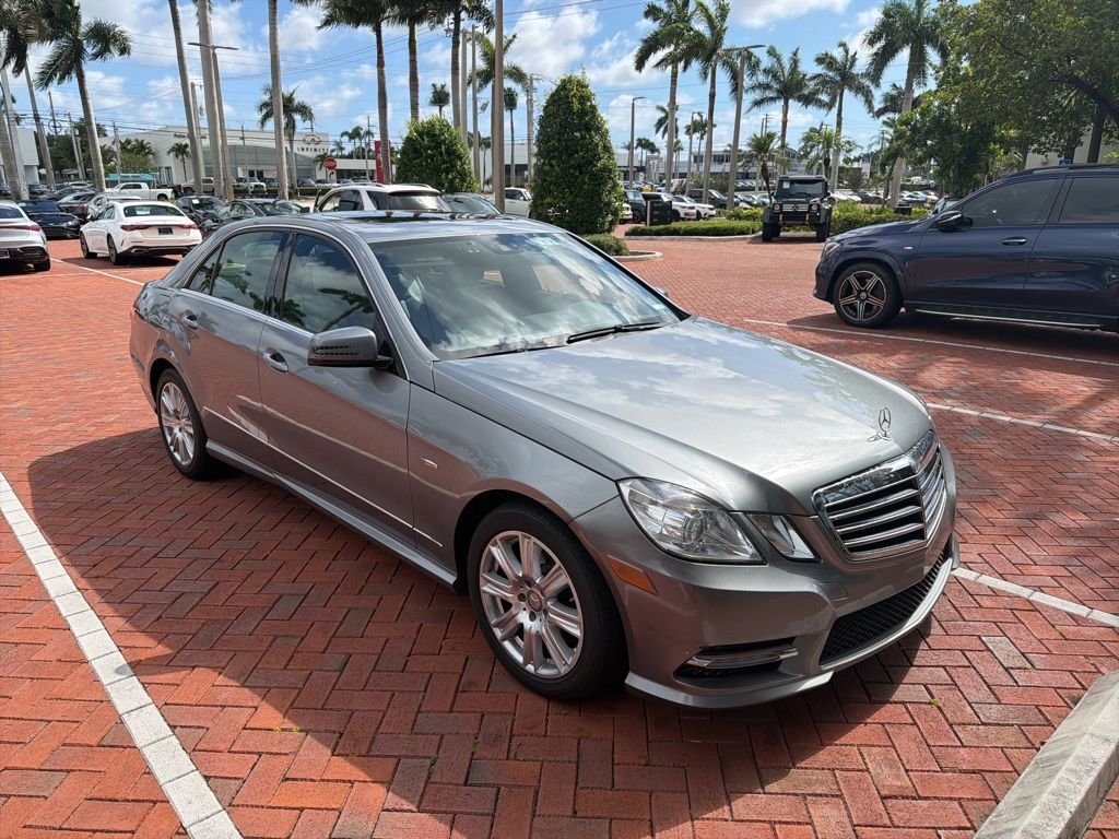 2012 Mercedes-Benz E-Class's photo