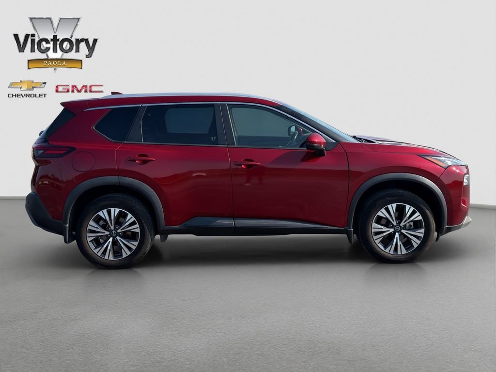 Used 2022 Red Nissan SV FWD image 7