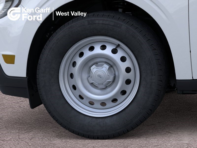 New 2026 Oxford White Ford XLT image 21