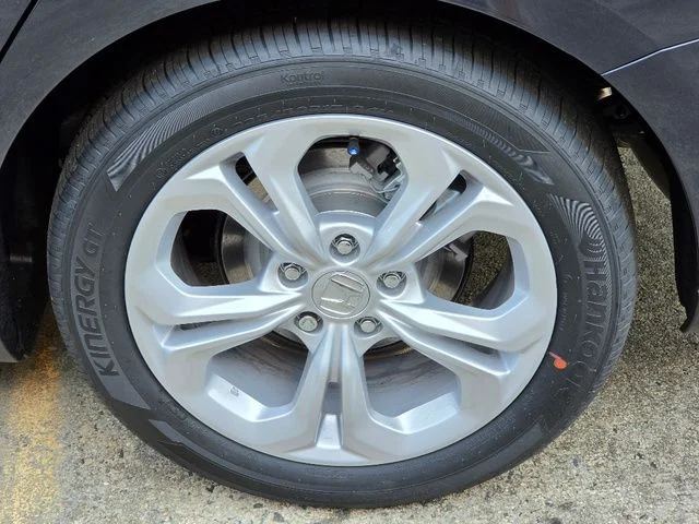 New 2026 Meteorite Gray Metallic Honda LX image 6