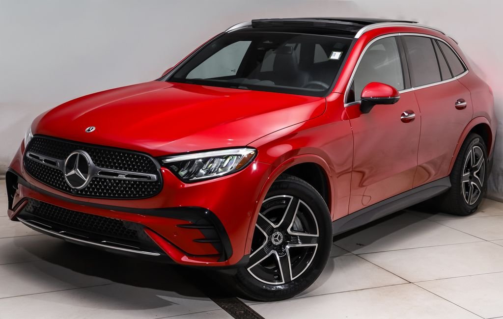 New 2026 Red Mercedes-Benz GLC 300 image 1