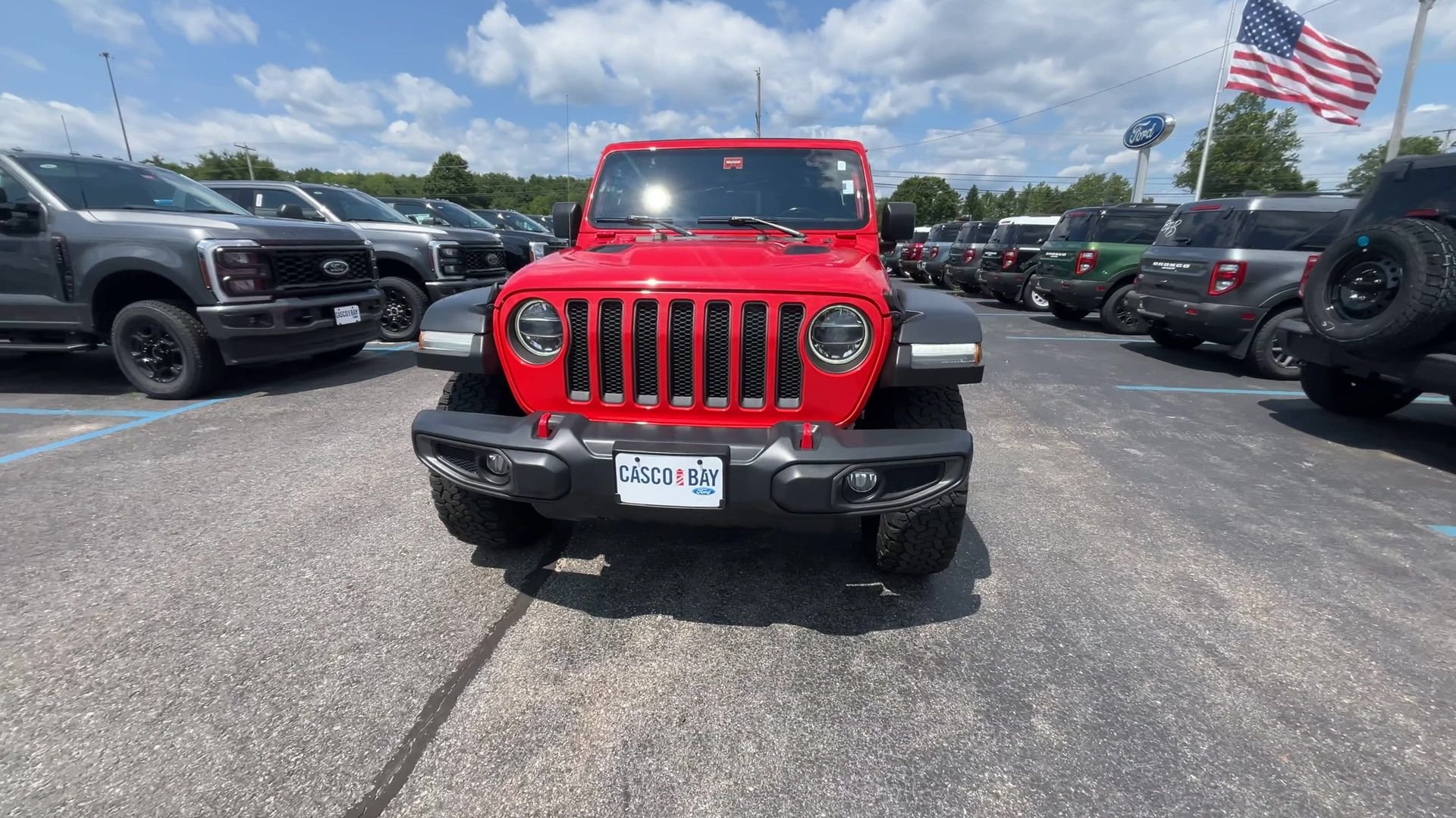Certified Used 2021 Red Jeep Unlimited Rubicon image 14