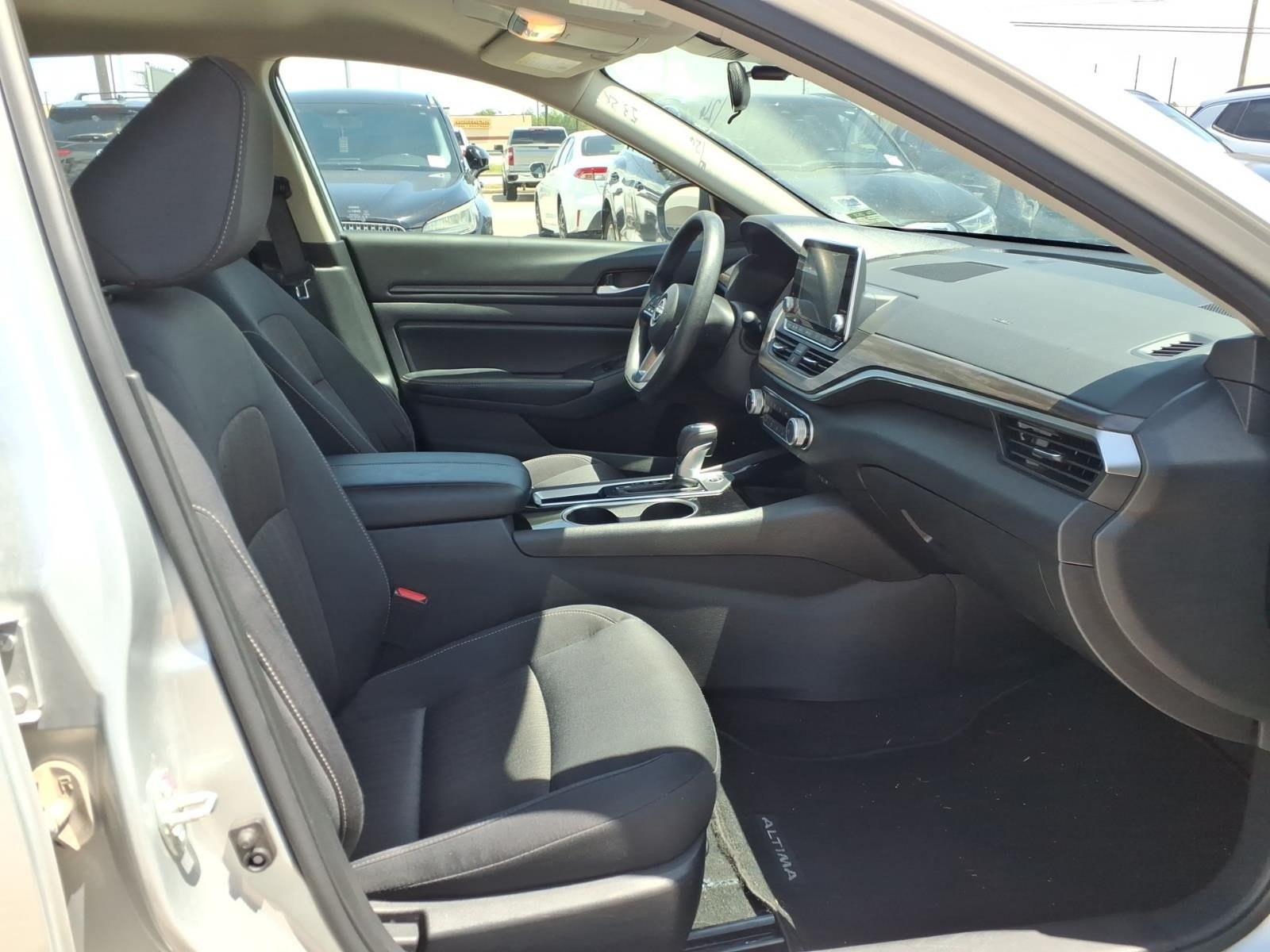 2024 Nissan Altima 2.5 SV Silver at Robbins Nissan
