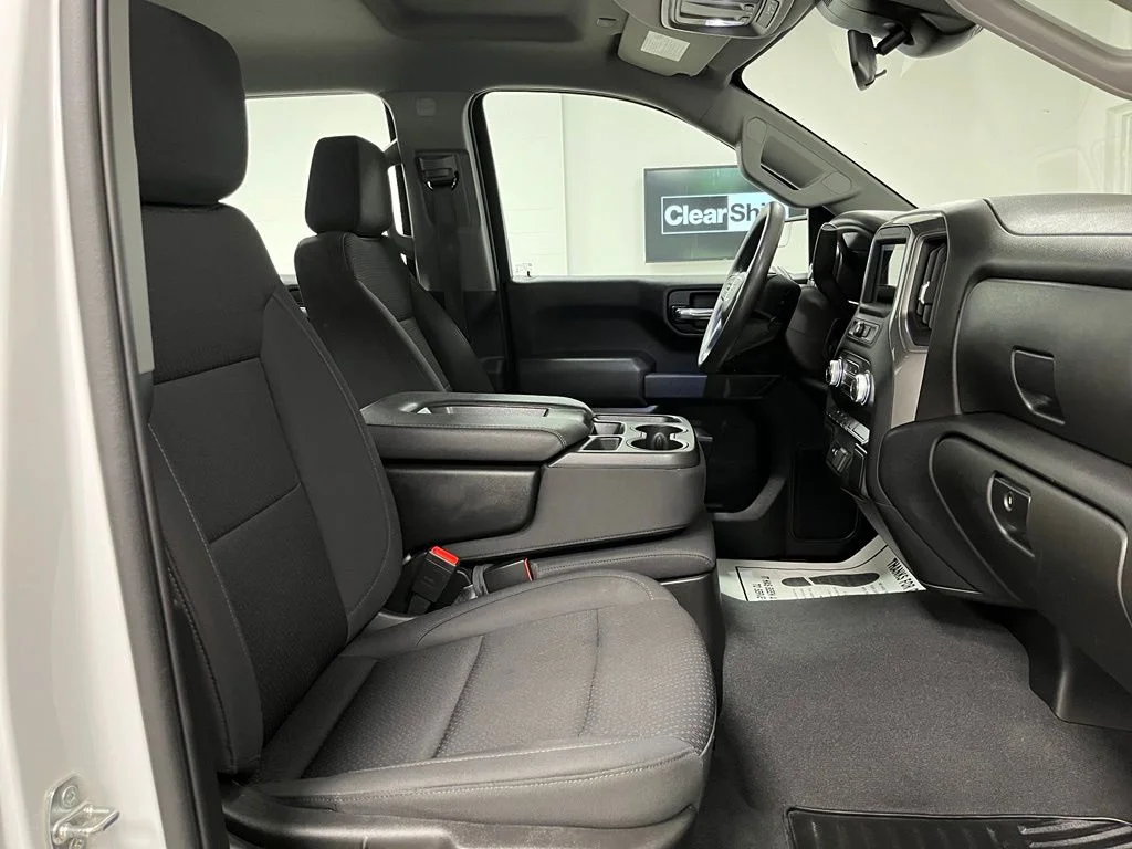 Used 2023 White GMC Pro image 57