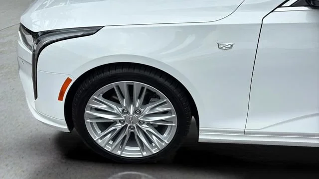 Used 2022 Summit White Cadillac Premium Luxury image 33