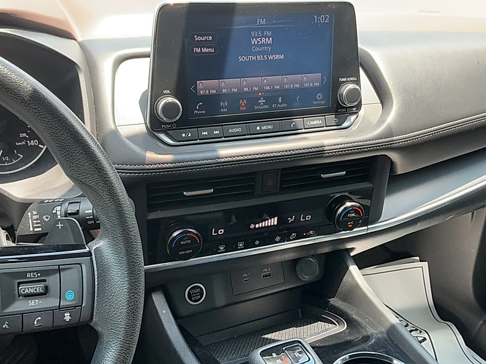 Used 2023  Nissan SV FWD image 9