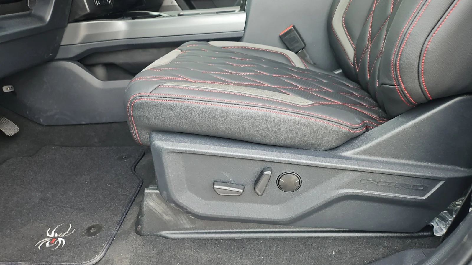 New 2026 Glacier Gray Metallic Tri-Coat Ford Black Widow 4WD image 8