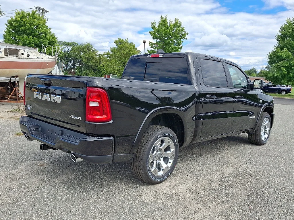 New 2027 Diamond Black Crystal Pearl-Coat Exterior Paint RAM Big Horn image 8