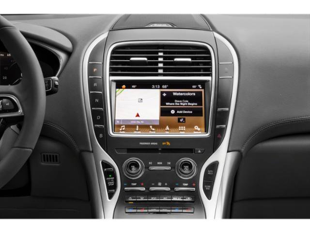 Used 2019 White Platinum Lincoln Reserve image 10