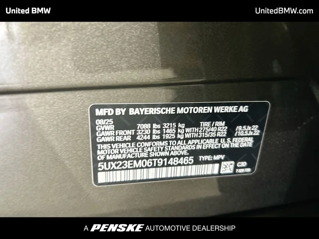 Used 2026 Manhattan Green Metallic BMW xDrive40i image 23