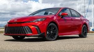 Used 2025 Ocean Toyota SE image 1