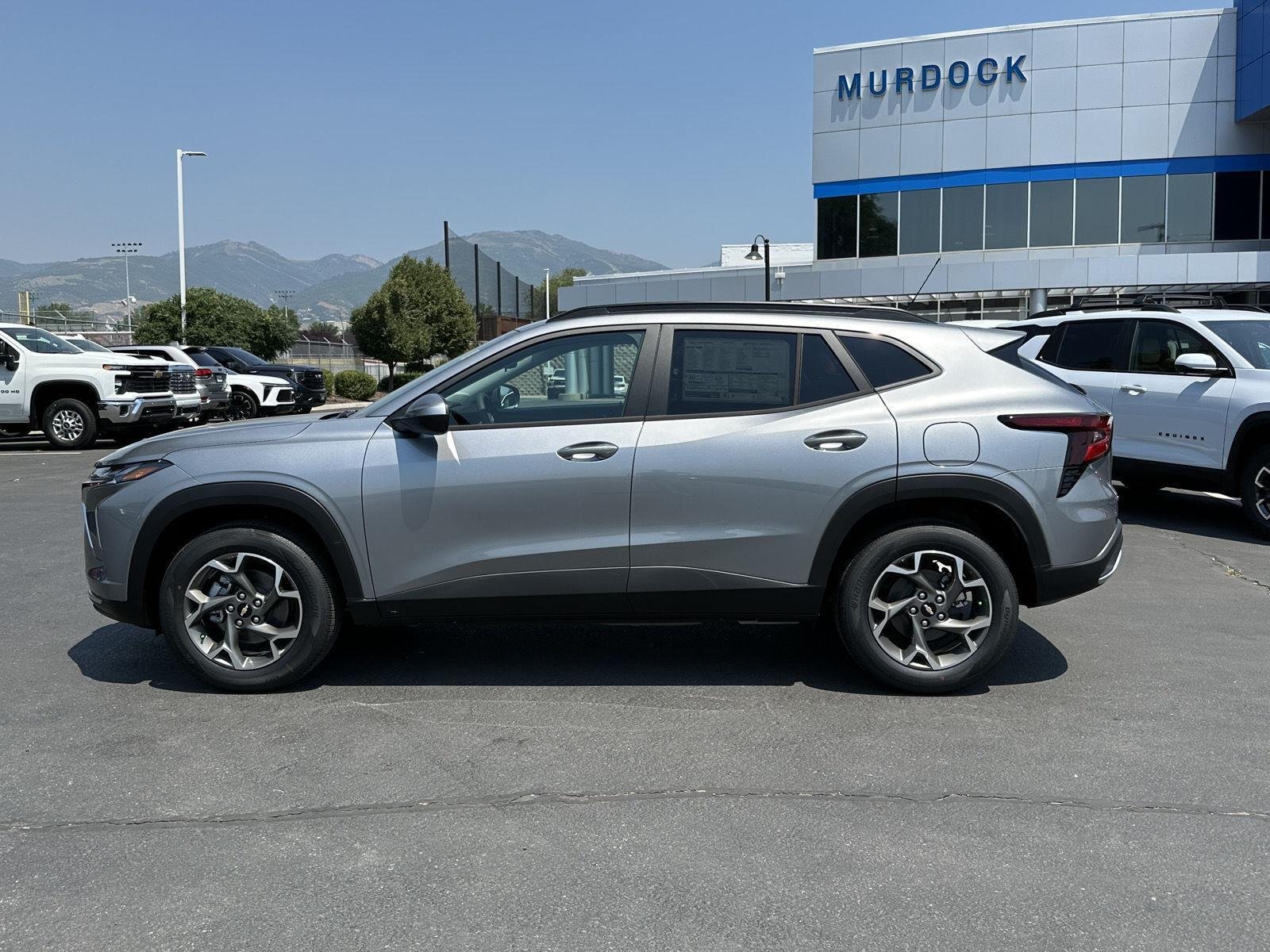 2026 Chevrolet Trax LT - Photo 13