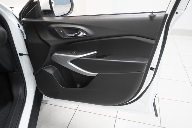 2026 Chevrolet Trax LS - Photo 26