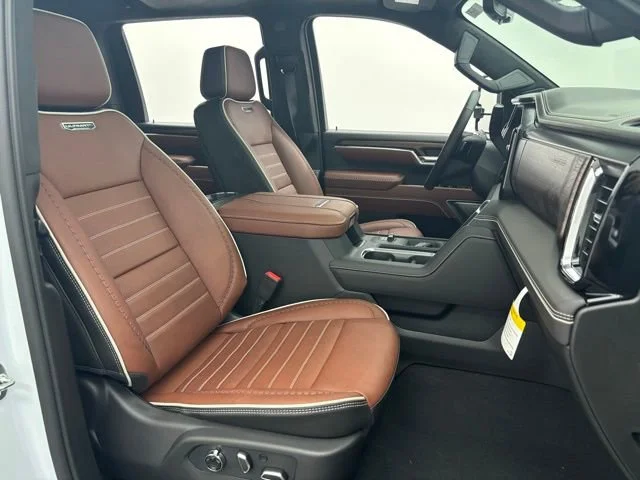 New 2026 Glacier White Tricoat GMC Denali Ultimate image 39