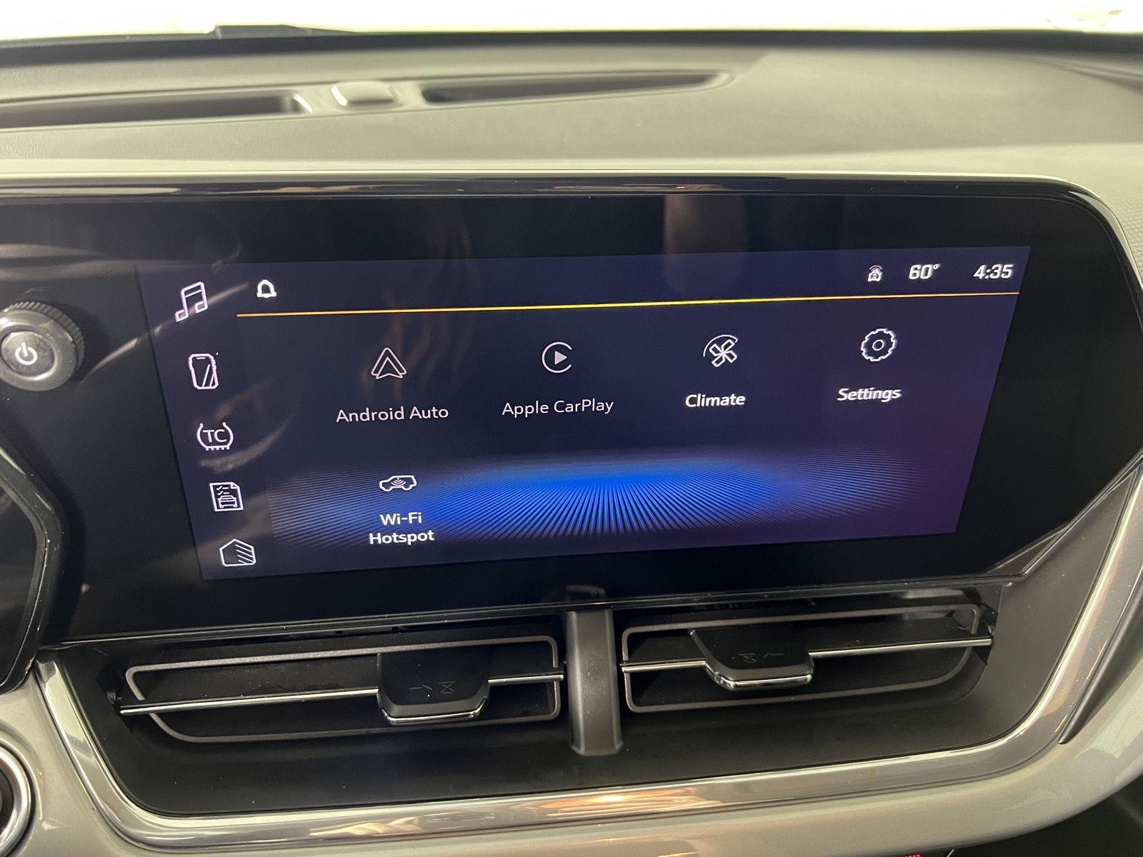 Used 2025 Cypress Gray Chevrolet LT image 18