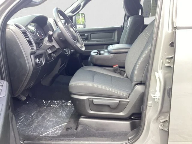 New 2026 Gray Clearcoat Ram BLACK EXPRESS CREW CAB 4X4 6