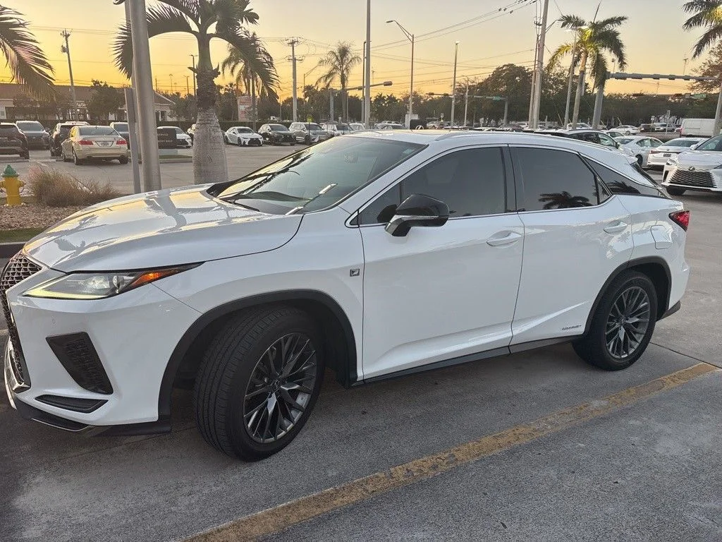Used 2020 Ultra White Lexus 450h F Sport image 7