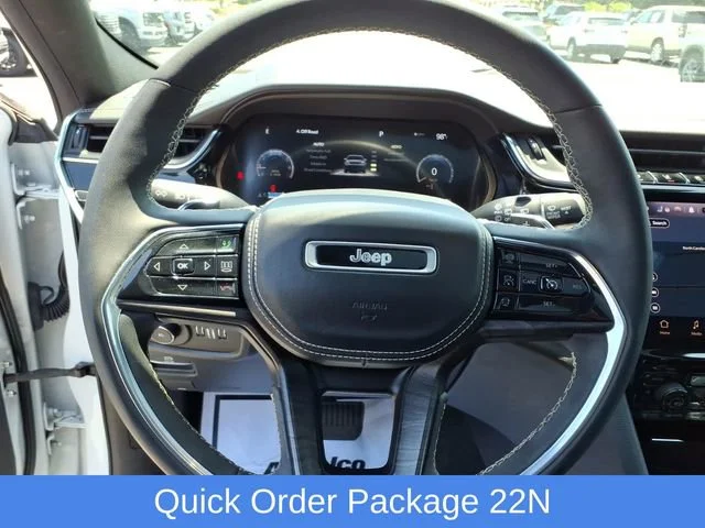 Used 2023 White Jeep Overland 4x4 image 13