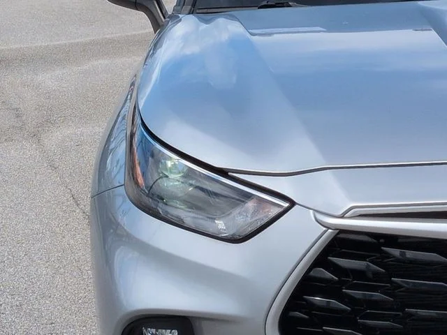 Certified Used 2024 2024 TOYOTA HIGHLANDER XLE Toyota XLE image 10