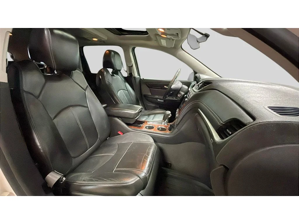 2013 Chevrolet Traverse 2LT - Photo 17