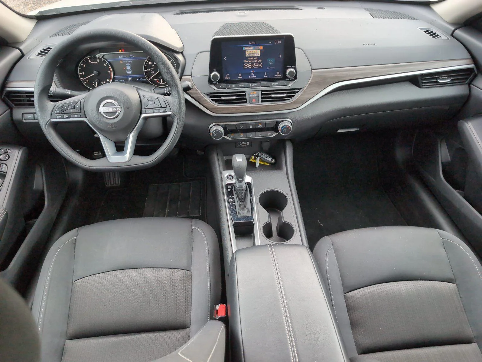 Used 2025 Glacier White Nissan SV image 33