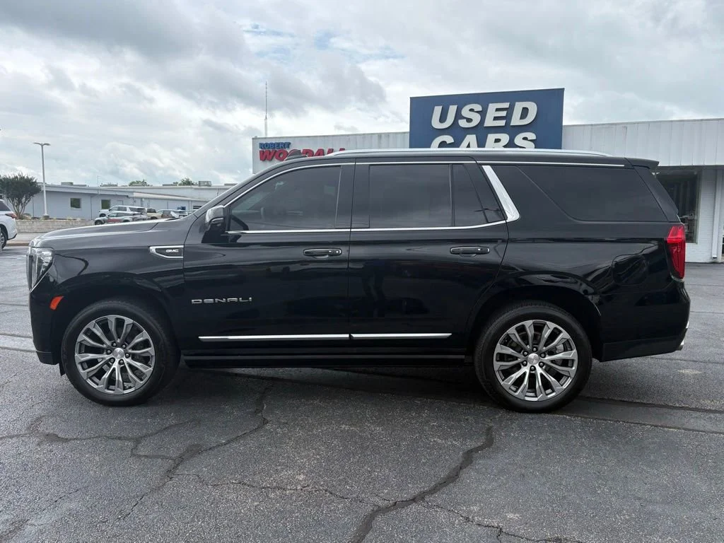 Used 2021 ONYX BLACK GMC Denali image 2