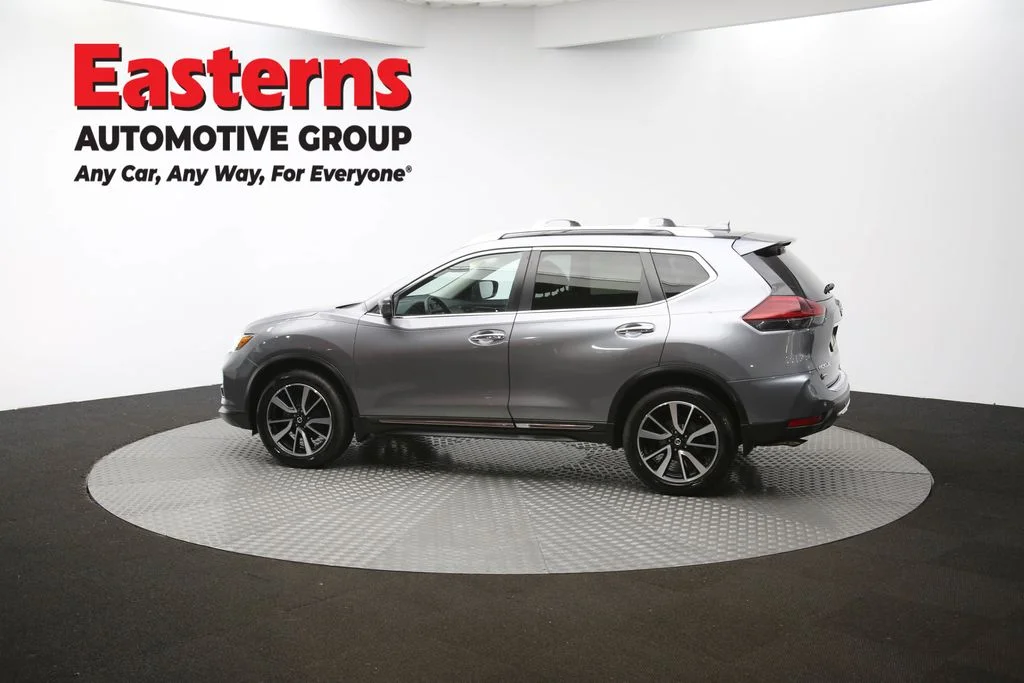 Used 2019 Gray Nissan SL image 64
