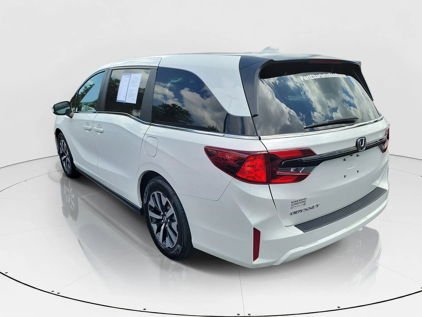 2025 Honda Odyssey EX-L - Photo 70