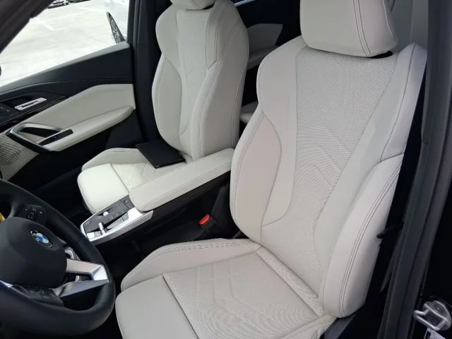 New 2026 Black Sapphire Metallic BMW xDrive28i image 14
