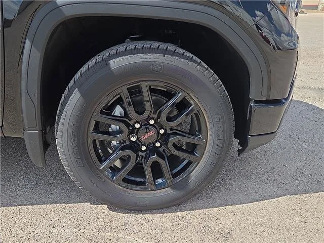 New 2026 Onyx Black GMC Elevation image 7