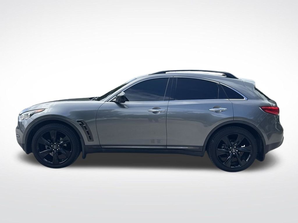 Used 2017 Gray INFINITI Base image 8