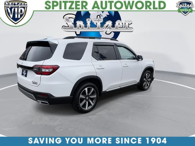 Used 2025  Honda Touring image 9