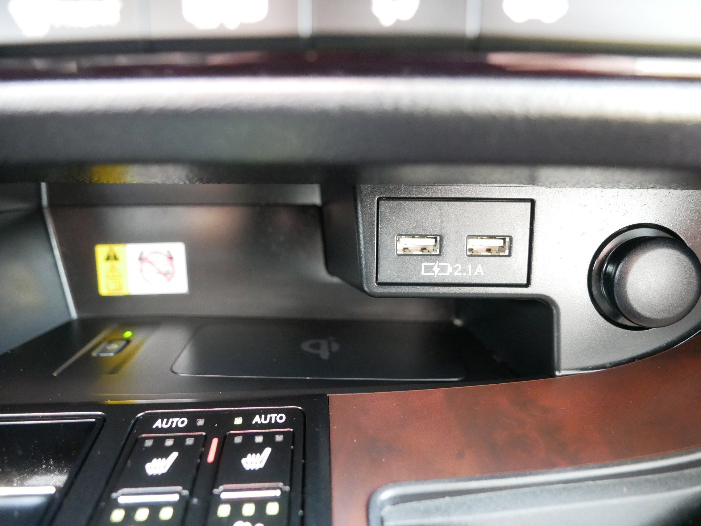 Used 2021 Eminent White Pearl Lexus RX 450h image 33