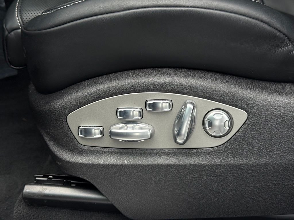 Used 2026 White Porsche S image 6