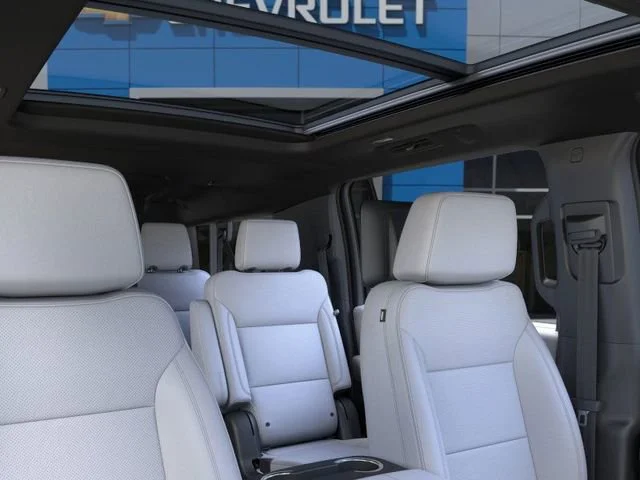 2025 Chevrolet Suburban Premier - Photo 24