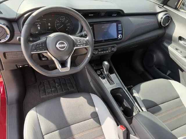 Used 2023 Red Nissan SR image 13